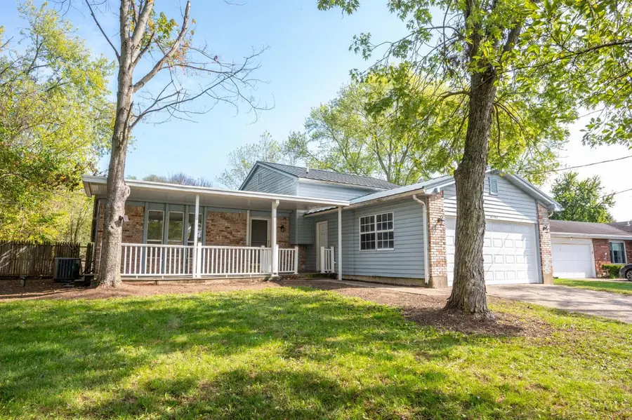 6704 Berwick Drive, Franklin Township, OH 45005 - Image #2