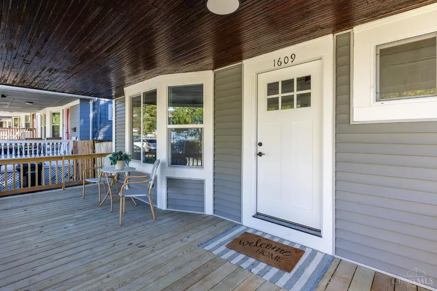 1609 Clarewood Avenue, Cincinnati, OH 45207 - Image #2