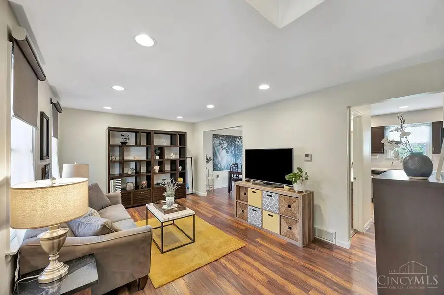 40 Charleston Drive, Oxford, OH 45056 - Image #2