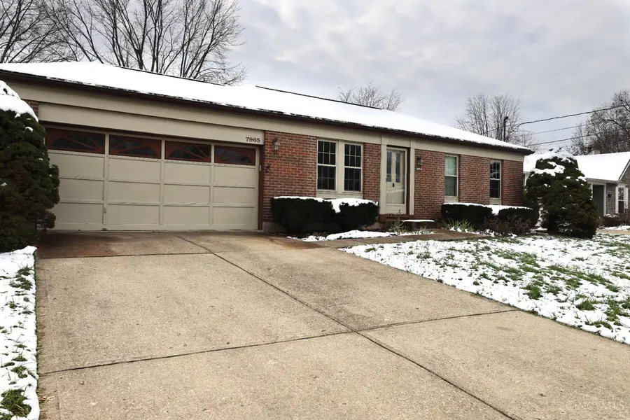 7965 Timberbreak Drive, Sycamore Township, OH 45249 - Image #2