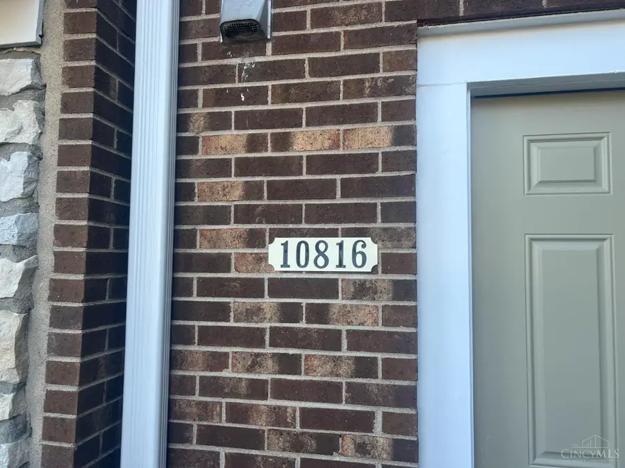 10816 Lakehurst Court, Sycamore Township, OH 45242 - Image #3