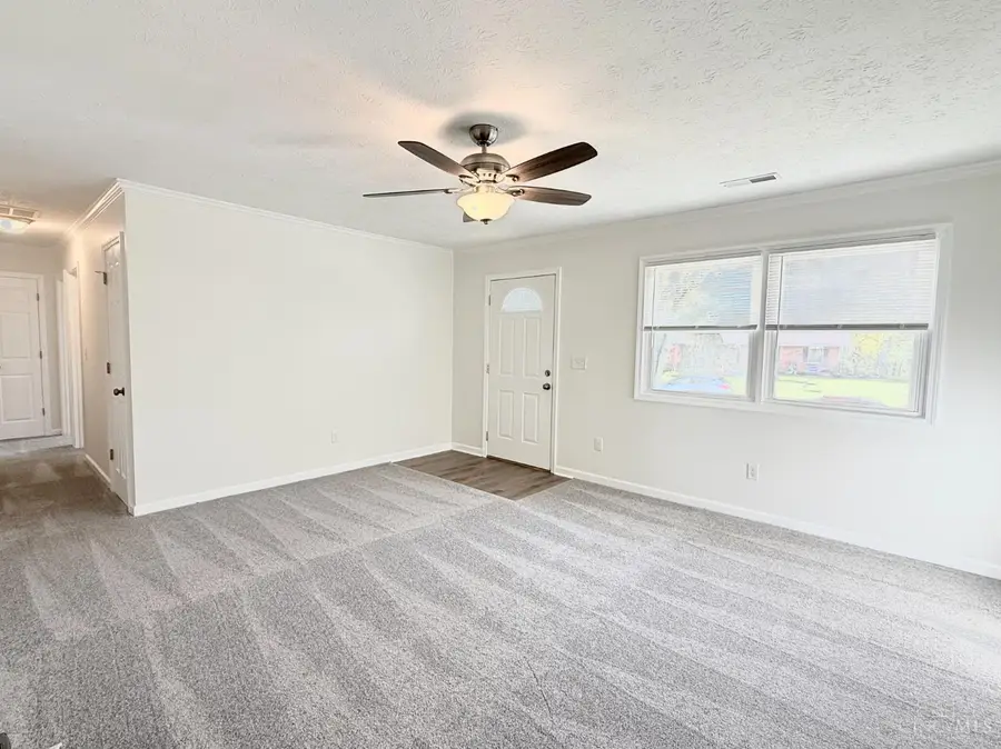 6232 Hollyberry Lane, Fairfield Township, OH 45011 - Image #2