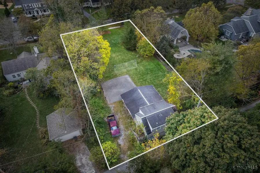 214 Rugby Avenue, Terrace Park, OH 45174 - Image #2