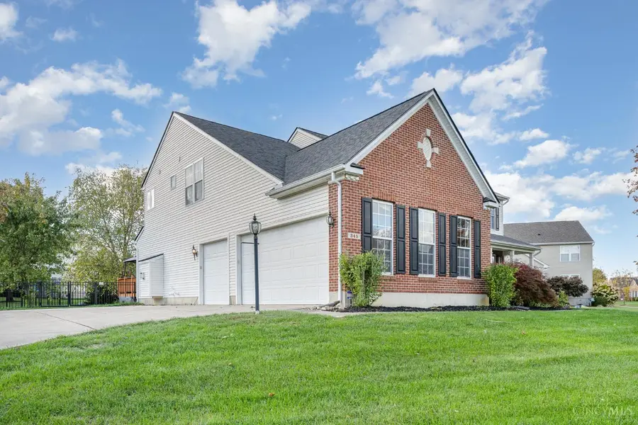 345 Countryside Drive, Lebanon, OH 45036 - Image #2