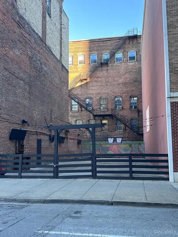 118 W Sixth Street, Cincinnati, OH 45202