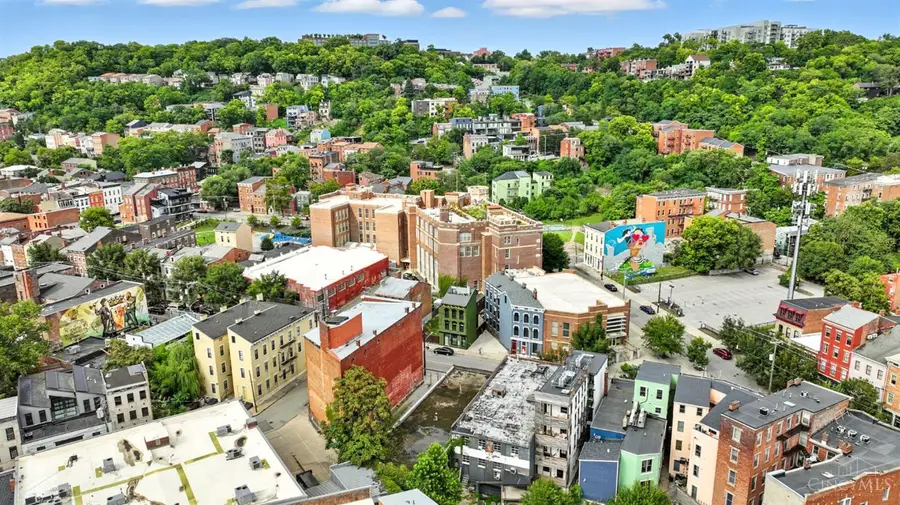 154 E Mcmicken Avenue, Cincinnati, OH 45202 - Image #2