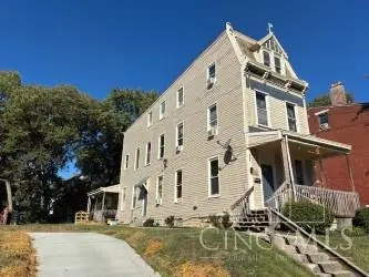 1011 Seton Avenue, Cincinnati, OH 45205