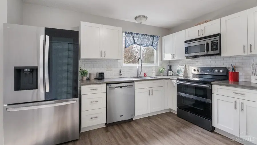 1857 Prairie Clover Dr, Turtlecreek, OH 45036 - Image #2