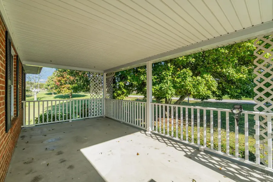 6825 Haggerty Road, Liberty Twp, OH 45133 - Image #3