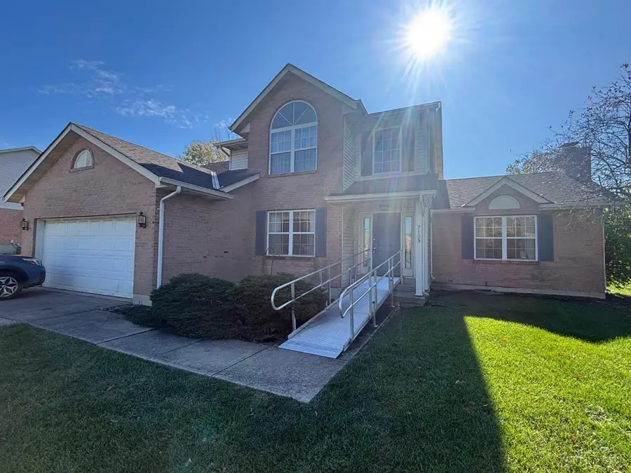 7109 Maple Creek Drive, Liberty Township, OH 45044 - Image #2