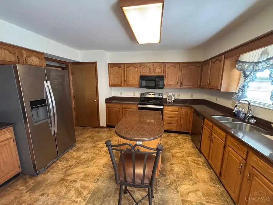 7109 Maple Creek Drive, Liberty Township, OH 45044 - Image #3