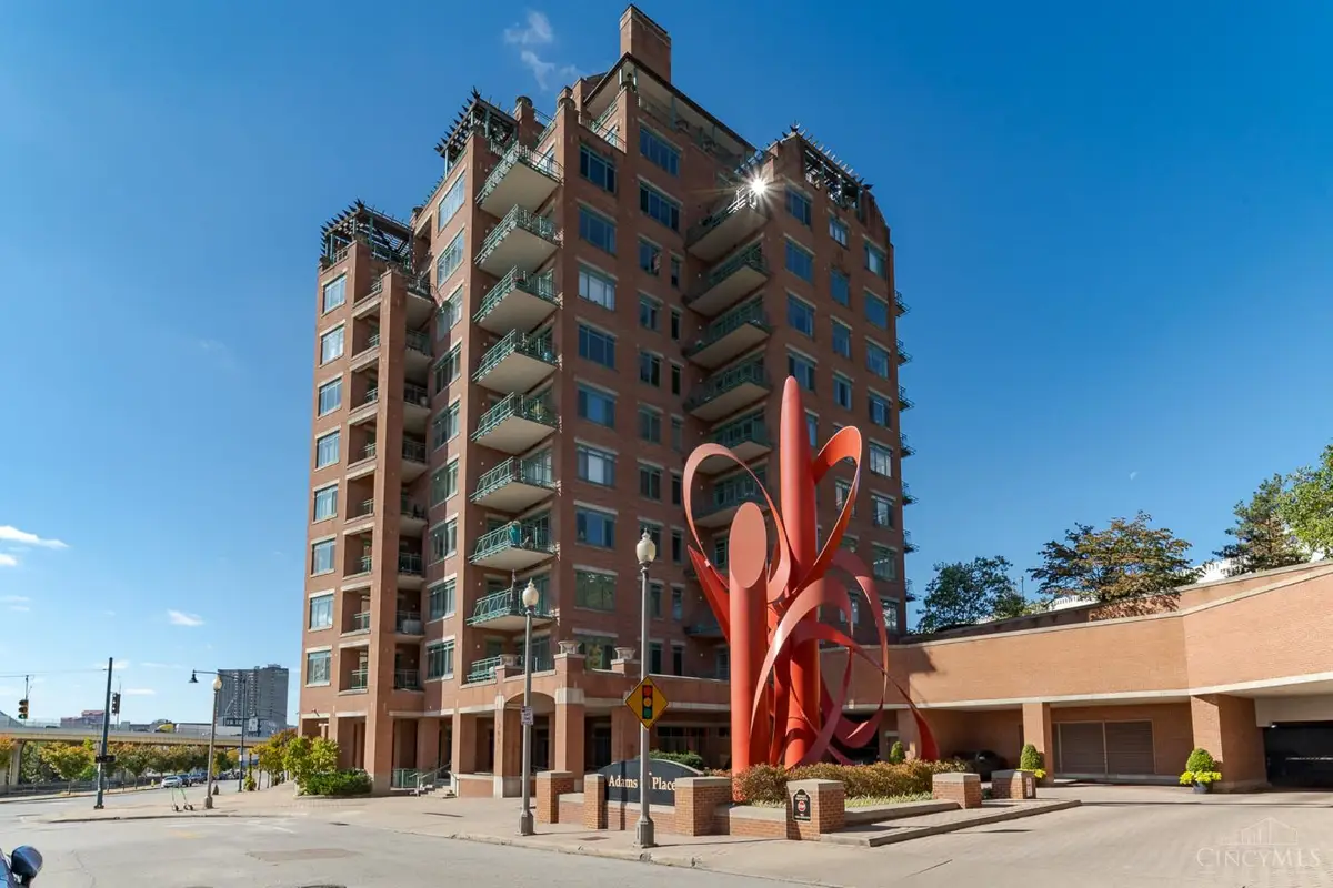 900 Adams Crossing #6800, Cincinnati, OH 45202 - Image #1