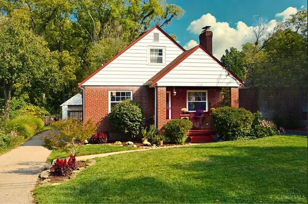 6618 Glade Avenue, Cincinnati, OH 45230