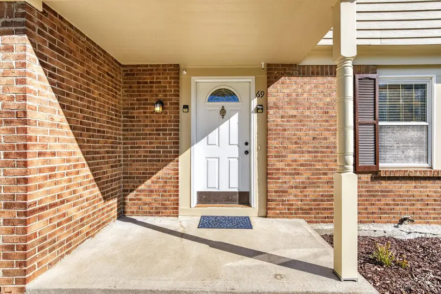 69 Orchard Knoll Drive, Reading, OH 45215 - Image #3