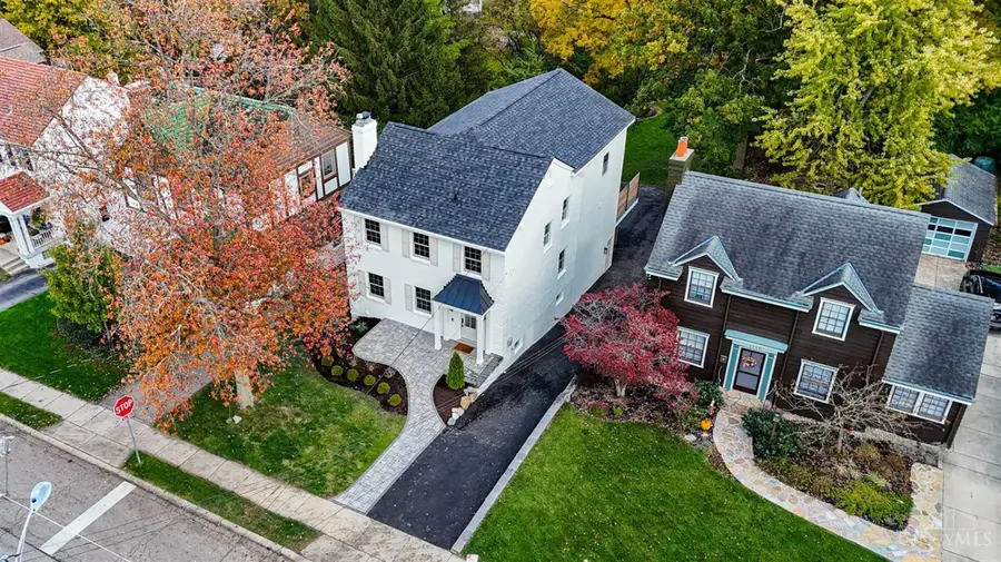 1120 Paxton Avenue, Cincinnati, OH 45208 - Image #2