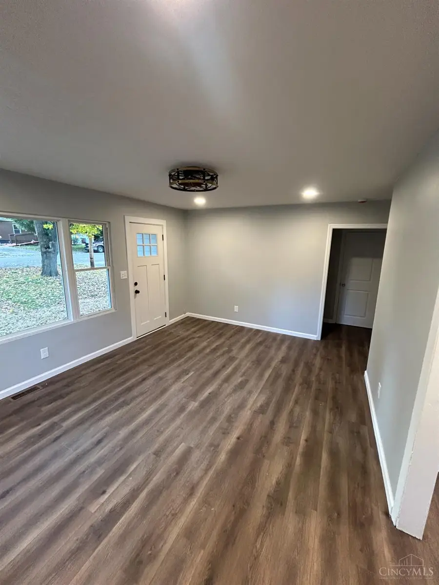 483 Mary Lane, South Lebanon, OH 45065 - Image #3