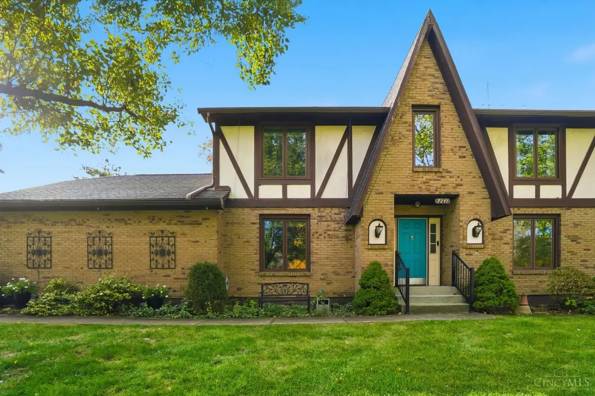 7241 Stonebrook Court, Liberty Township, OH 45044 - Image #1