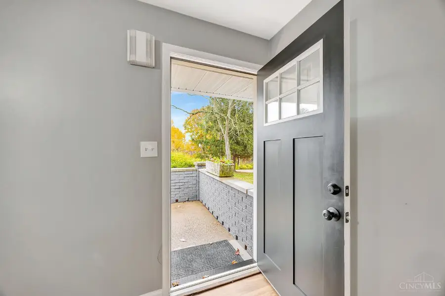 8429 Strimple Road, Blue Jay, OH 45002 - Image #3