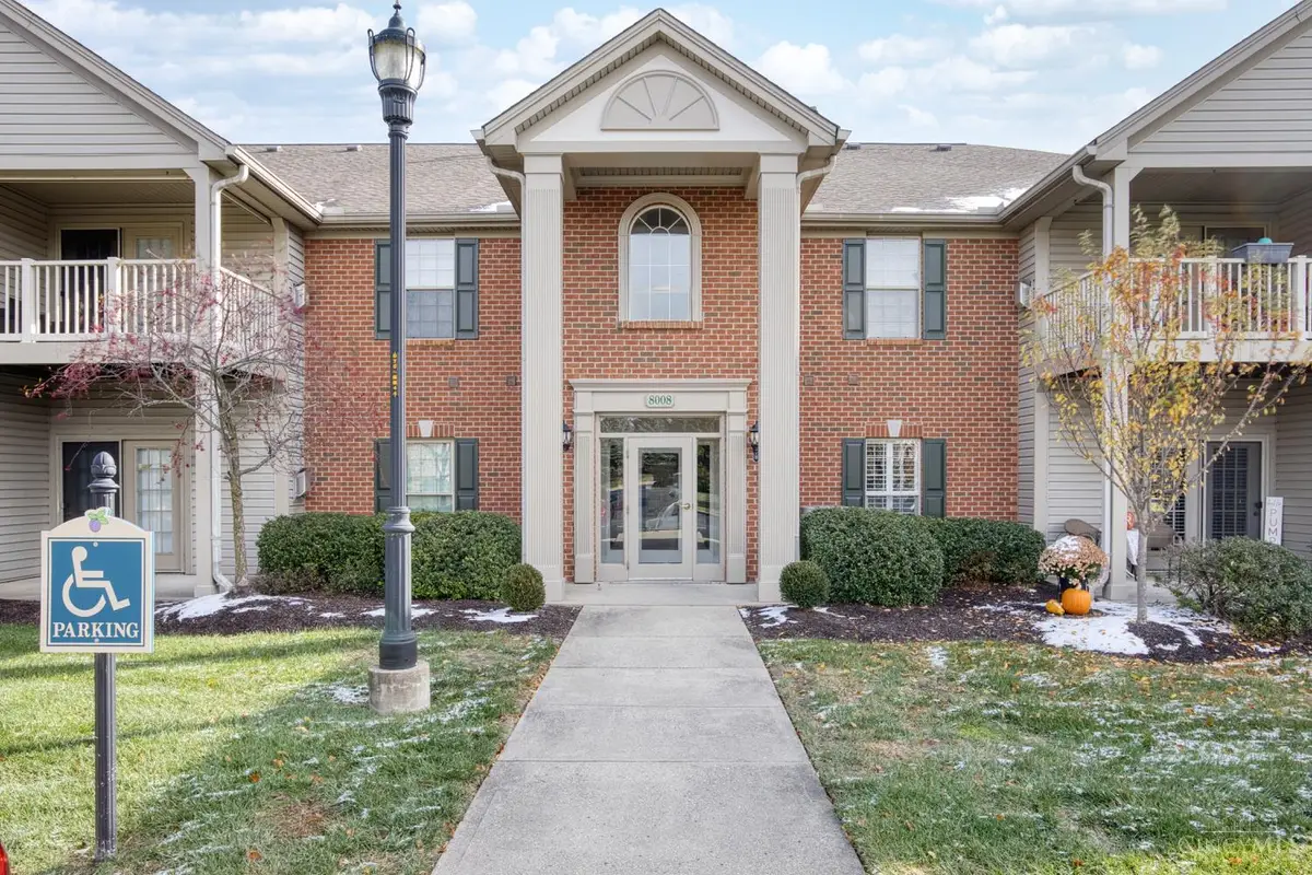 8008 Pinnacle Point Drive #102, West Chester, OH 45069 - Image #1