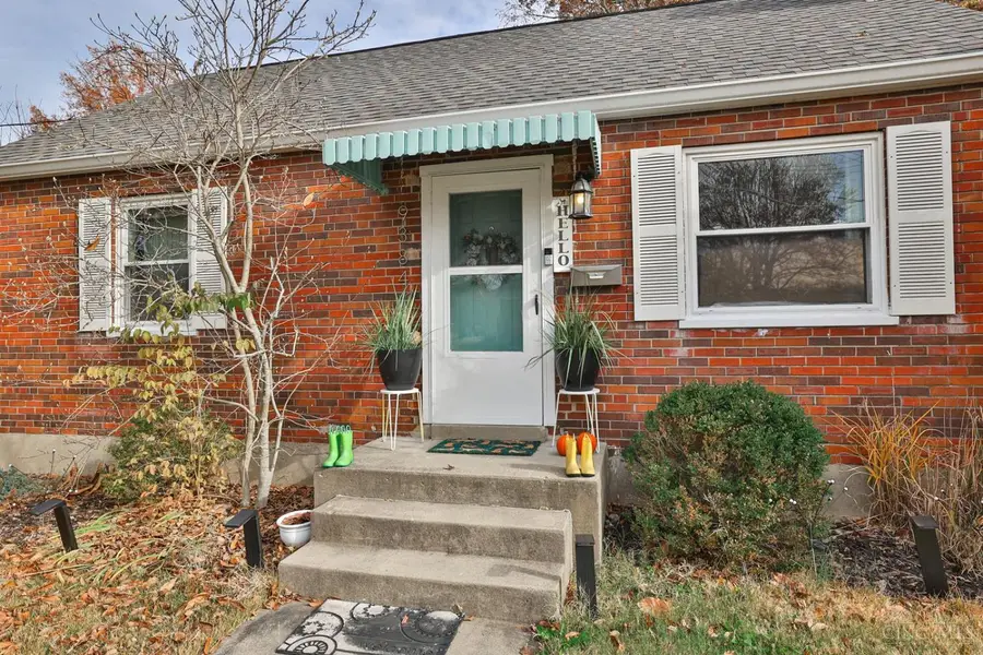 9384 Lark Court, Blue Ash, OH 45242 - Image #3