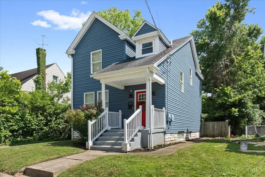 6325 Desmond St, Cincinnati, OH 45227 - Image #2