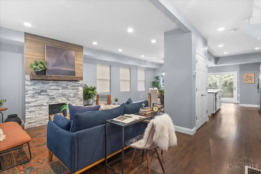 6325 Desmond St, Cincinnati, OH 45227 - Image #3