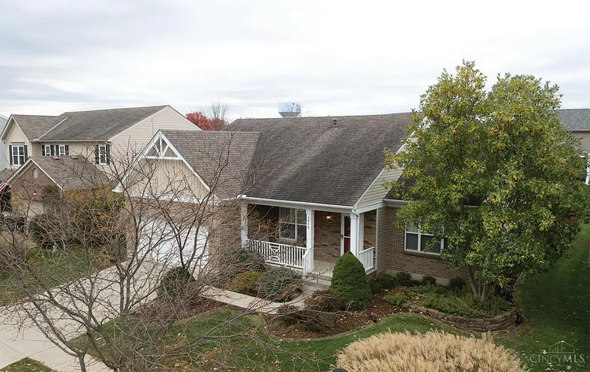 5846 Turning Leaf Way, Warren, OH 45039 - Image #1