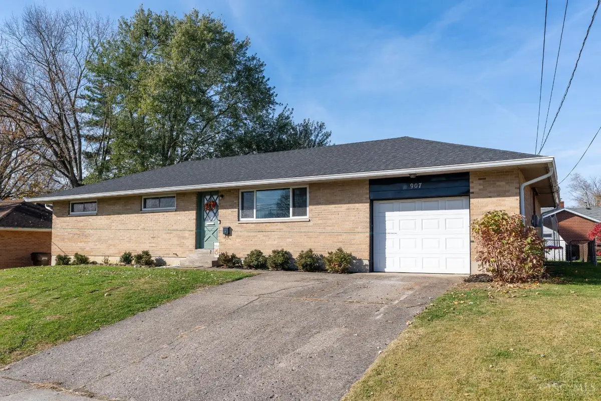 907 Birchwood Drive, Lebanon, OH 45036 - Image #1