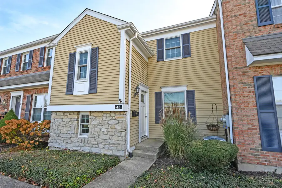 43 Applewood Drive, Fairfield, OH 45014 - Image #2