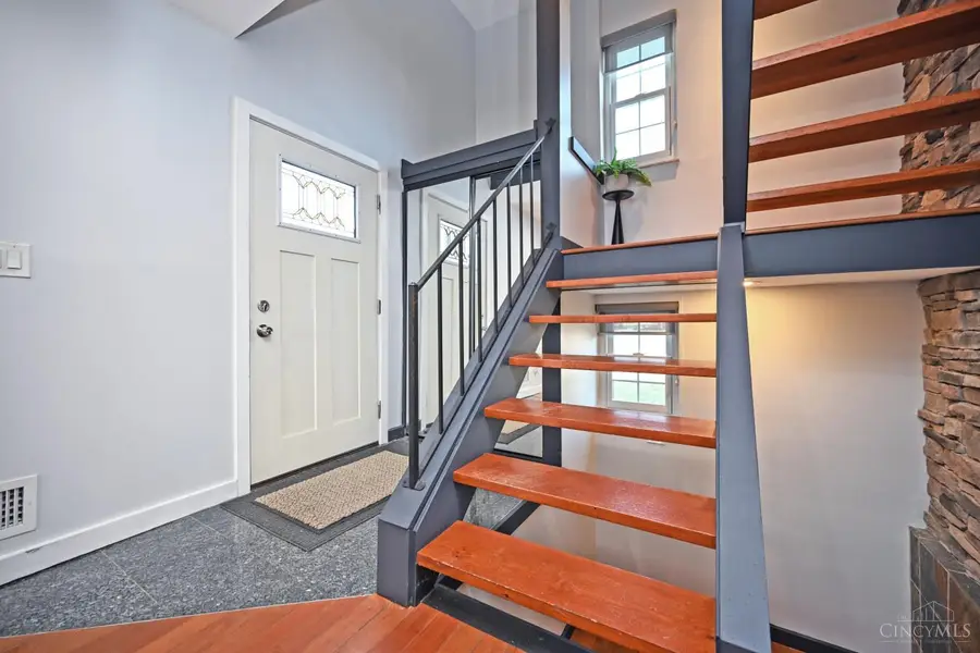 43 Applewood Drive, Fairfield, OH 45014 - Image #3