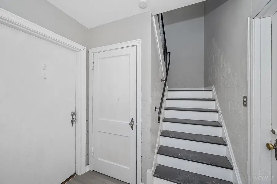 5160 Montgomery Road, Norwood, OH 45212 - Image #3