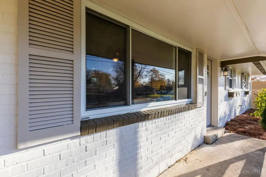 849 Castro Lane, Springdale, OH 45246 - Image #3