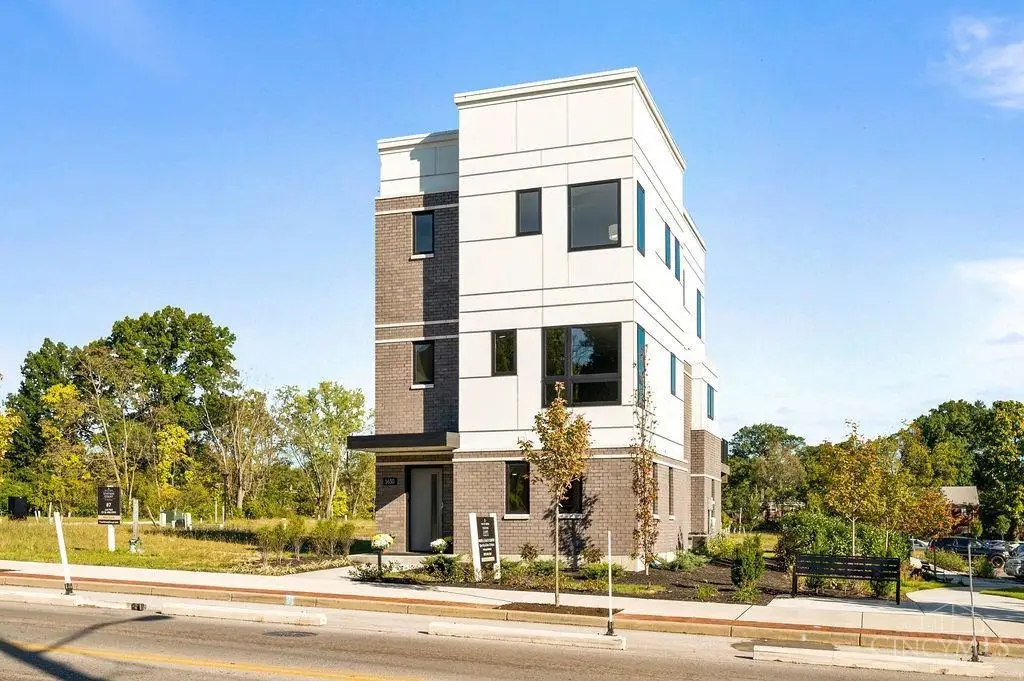 6227 W Station Court Drive, Cincinnati, OH 45224 - Image #1