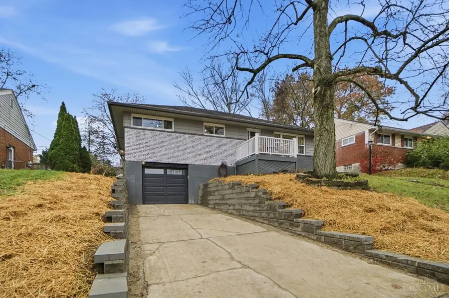 77 Illona Drive, Greenhills, OH 45218 - Image #3