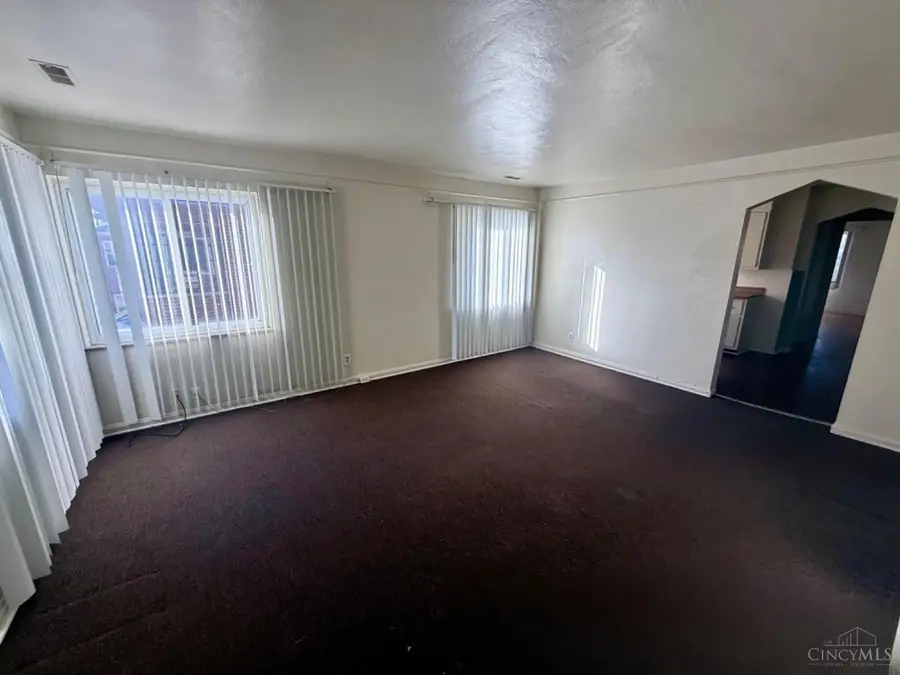 7747 Stillwell Road, Cincinnati, OH 45237 - Image #3