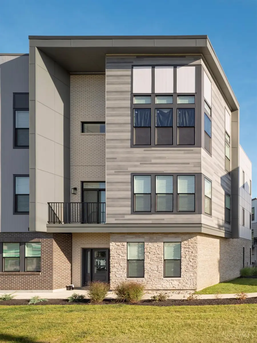 3506 Madison Park Avenue #A, Cincinnati, OH 45209 - Image #2