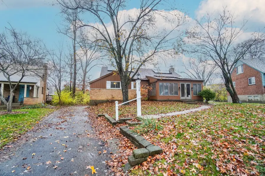 6728 Sandalwood Lane, Finneytown, OH 45224 - Image #2