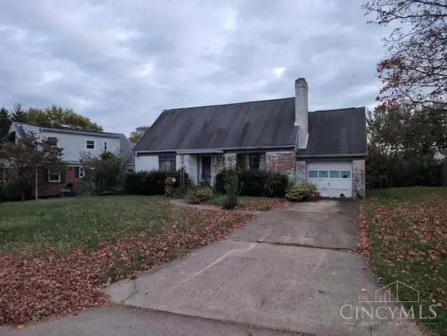 332 N Bromfield Road, Kettering, OH 45429 - Image #2