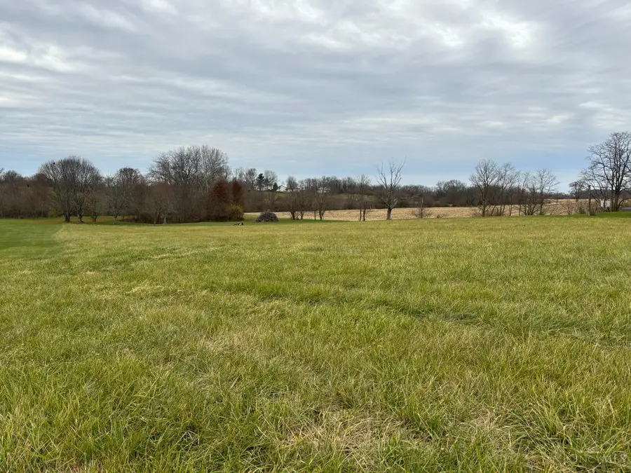 30 Mulligan Drive, Green, OH 45159 - Image #2