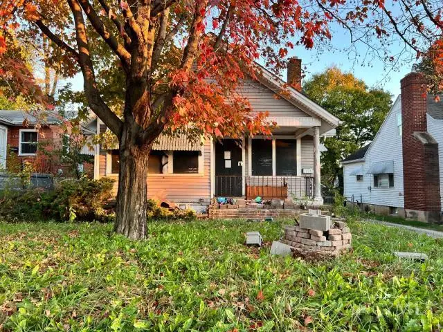 131 W Siebenthaler Avenue, Shiloh, OH 45405 - Image #1