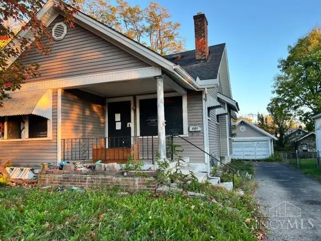 131 W Siebenthaler Avenue, Shiloh, OH 45405 - Image #2