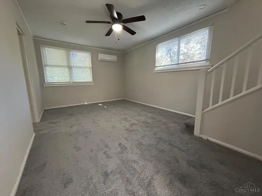 6 Chalmers Court, Greenhills, OH 45218 - Image #3