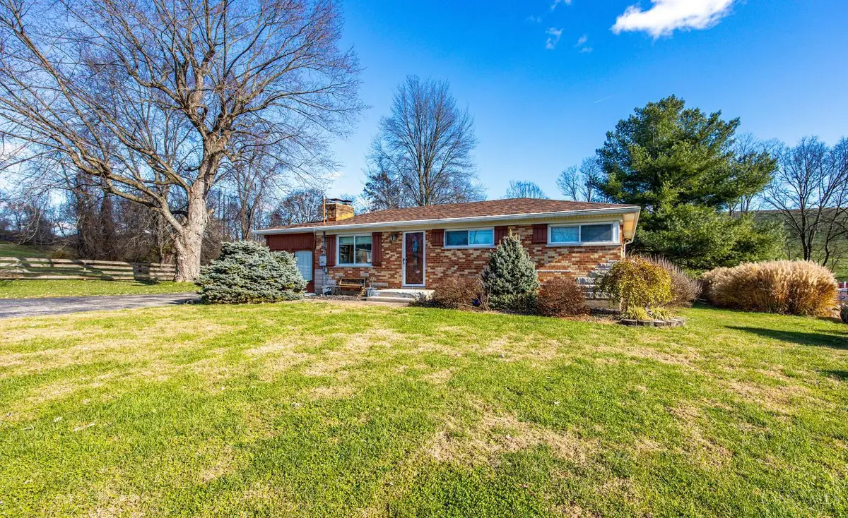 10282 Tule Lane, New Baltimore, OH 45030 - #1