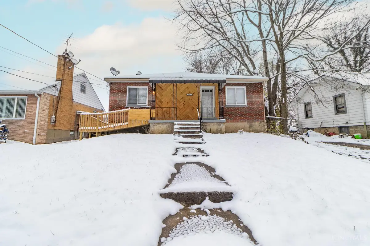 6414 Red Bank Road, Cincinnati, OH 45213 - Image #1