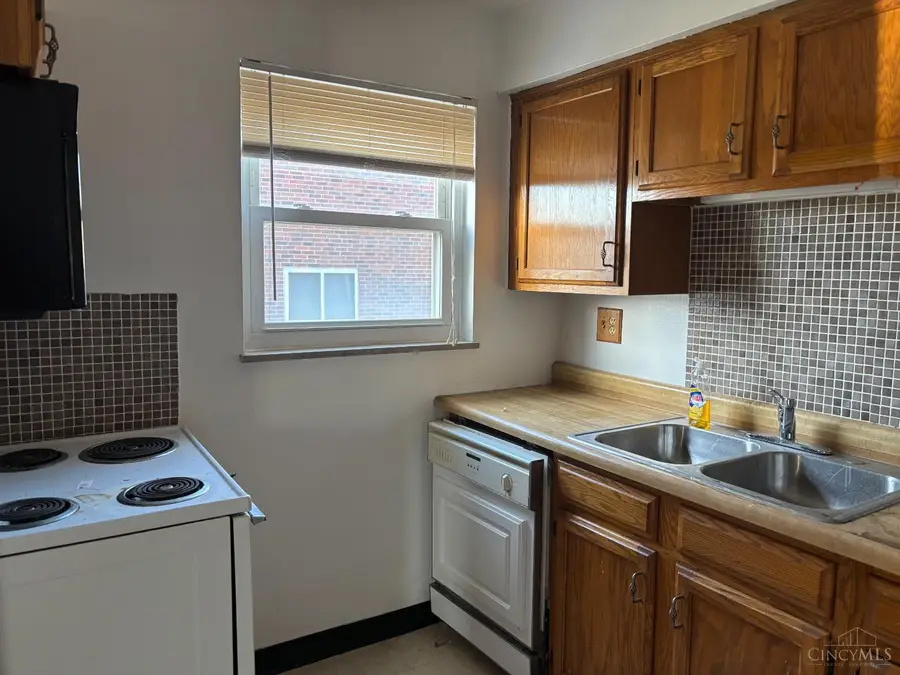 64 Brookwood Avenue #10, Hamilton, OH 45013 - Image #2