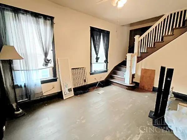 1705 Wyoming Avenue, Cincinnati, OH 45205 - Image #2