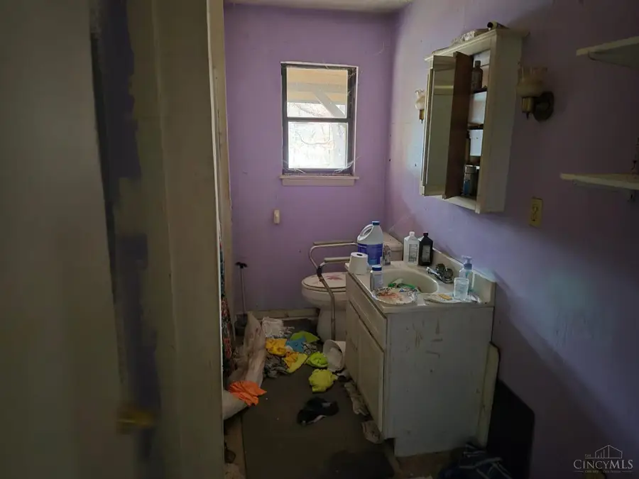 9040 St Rt 243, South Point, OH 45680 - Image #2