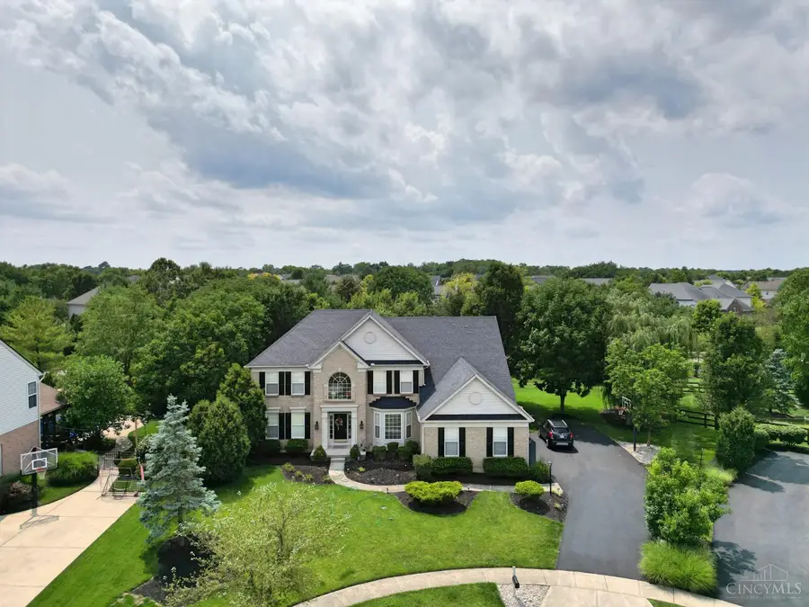 5747 Richmond Park Drive, Mason, OH 45040 - Image #2