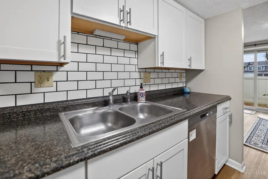 305 Bainbridge Court, Mason, OH 45040 - Image #3