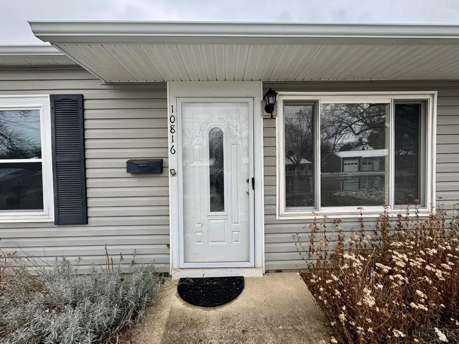 10816 Thornview Drive, Sharonville, OH 45241 - Image #3